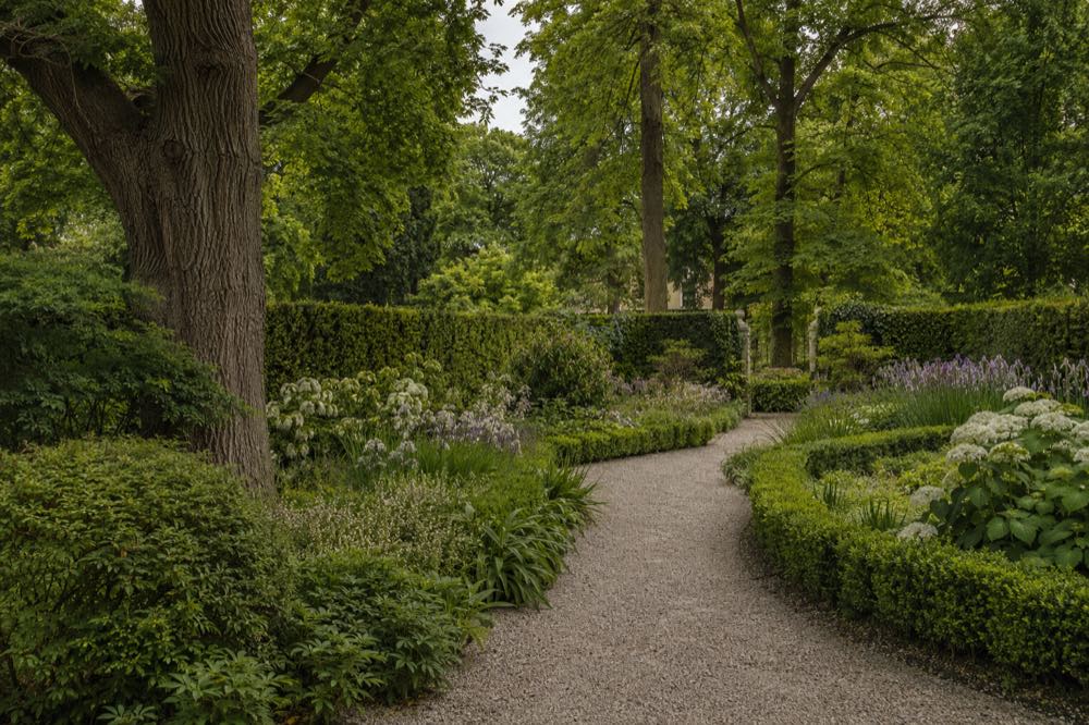 Beispielbild: historischer Villengarten